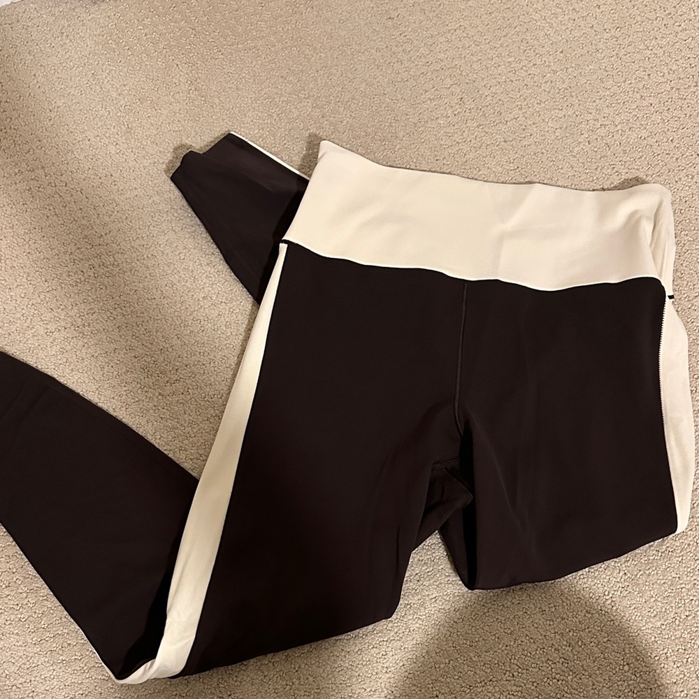 Old navy stripe leggings